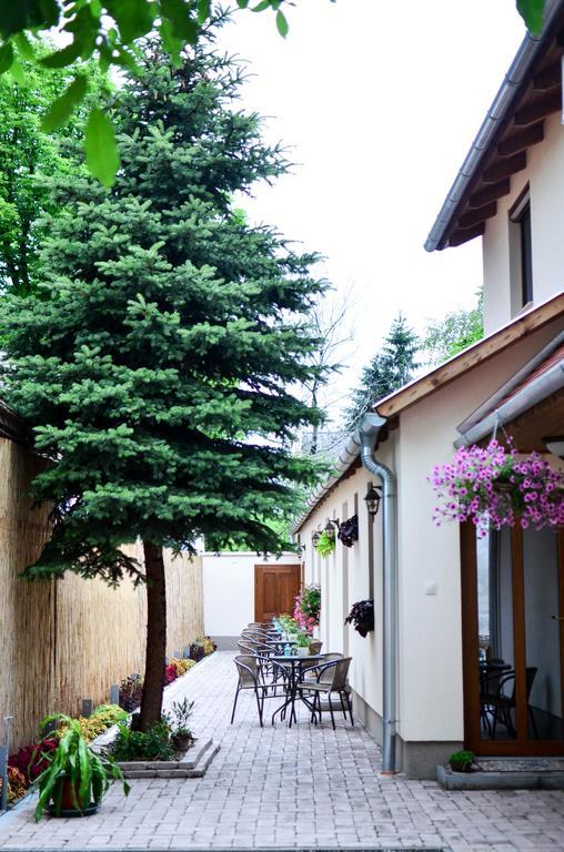 Pava Apartmanhaz มาโค ภายนอก รูปภาพ