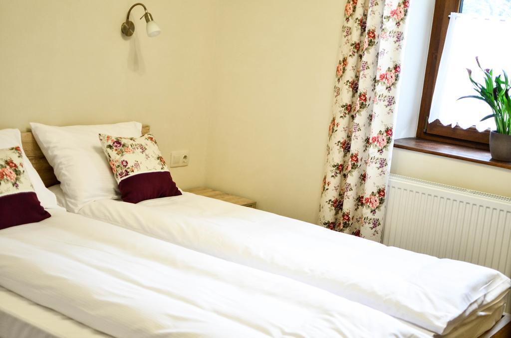 Pava Apartmanhaz มาโค ภายนอก รูปภาพ